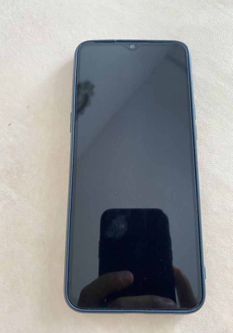 Realme C3 G4  64g