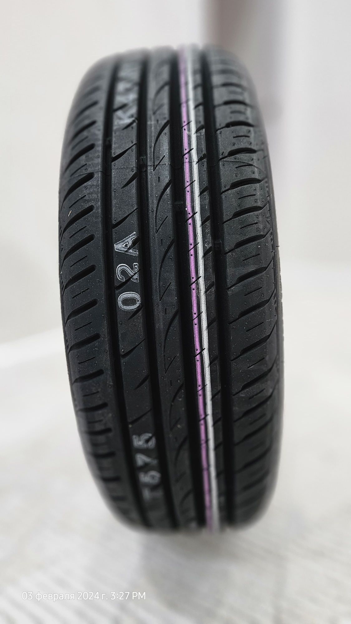 Колесо (1 штука) в сборе диск с шиной NEXEN 185/65 новая R15