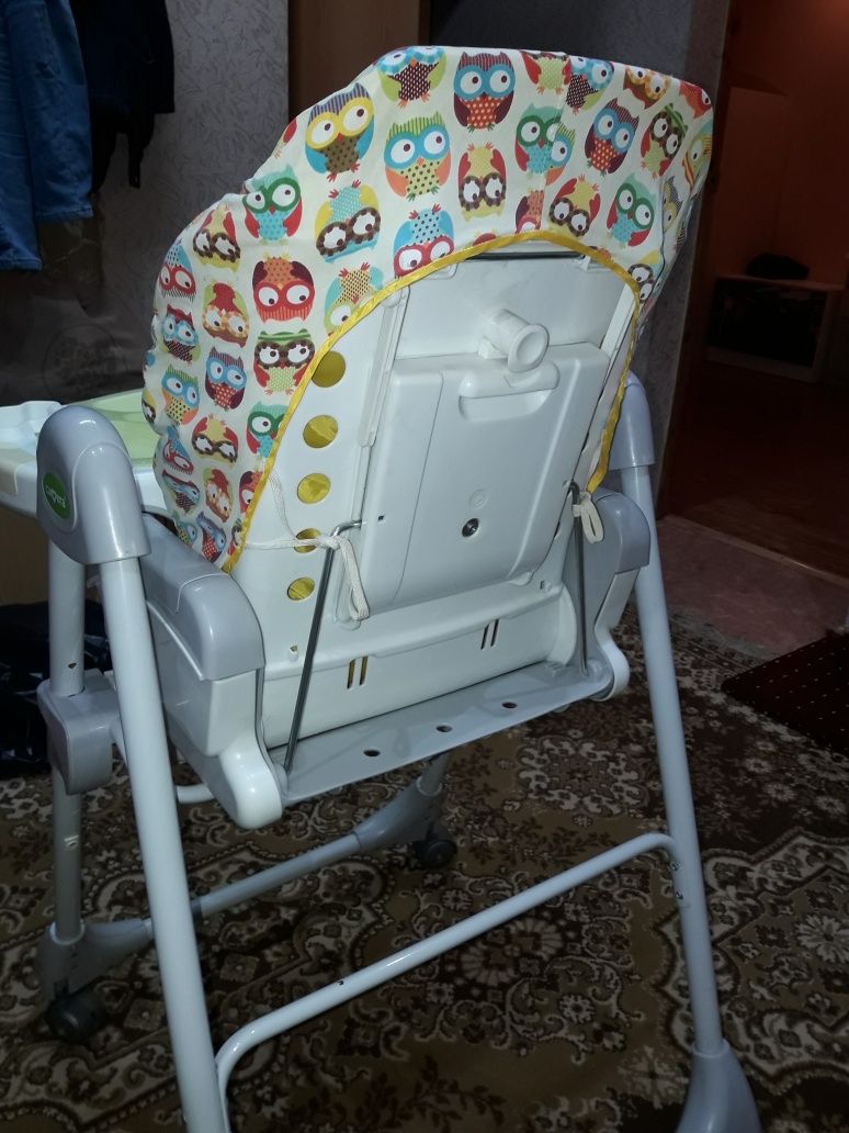Продам стульчик для кормления в очень хорошем состояние бу.