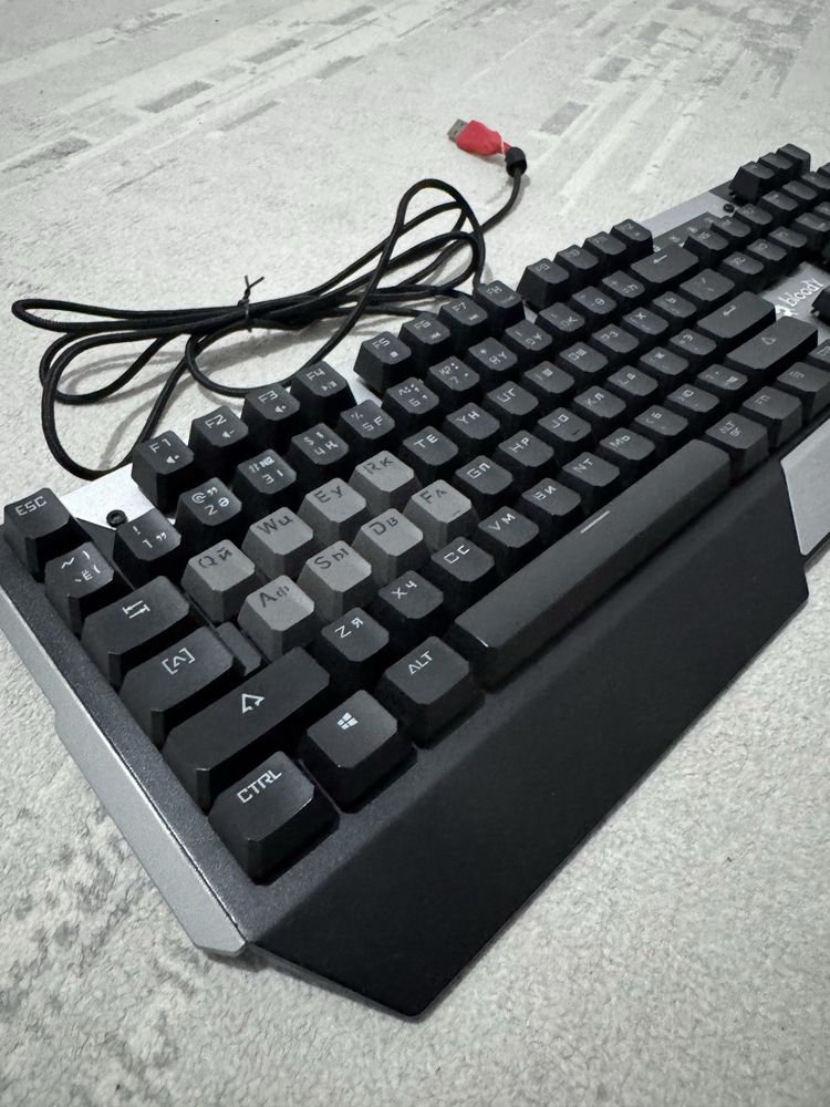Клавиатура A4Tech Bloody B865N серебристый