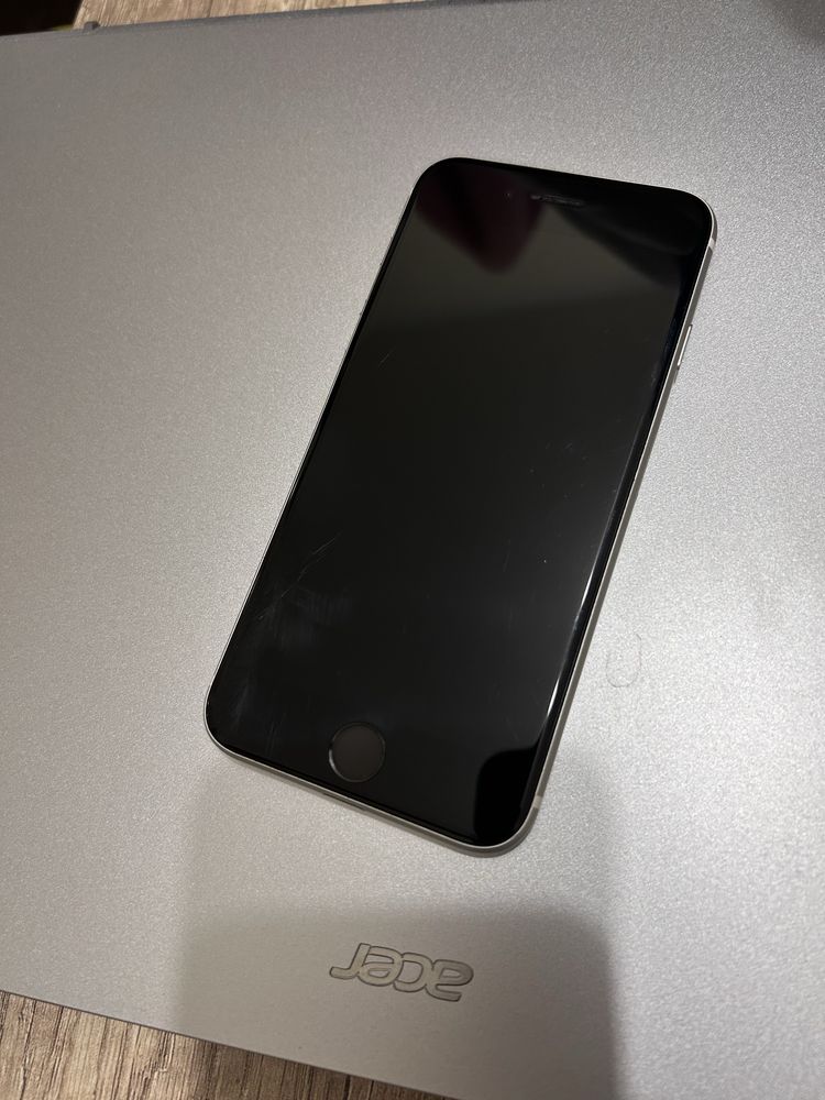 Iphone SE 64gb 2020