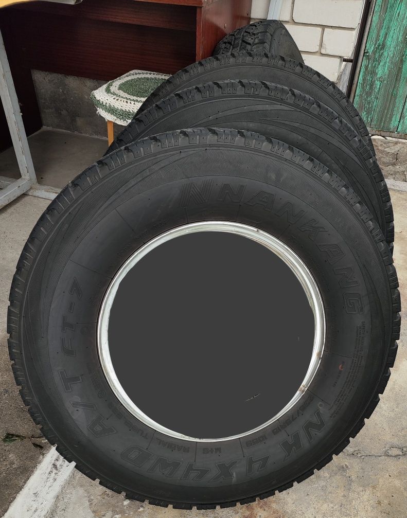 Nankang NK 4x4 WD M/T FT-7 235/75 R15 104S Новая резина комплект 4 кол