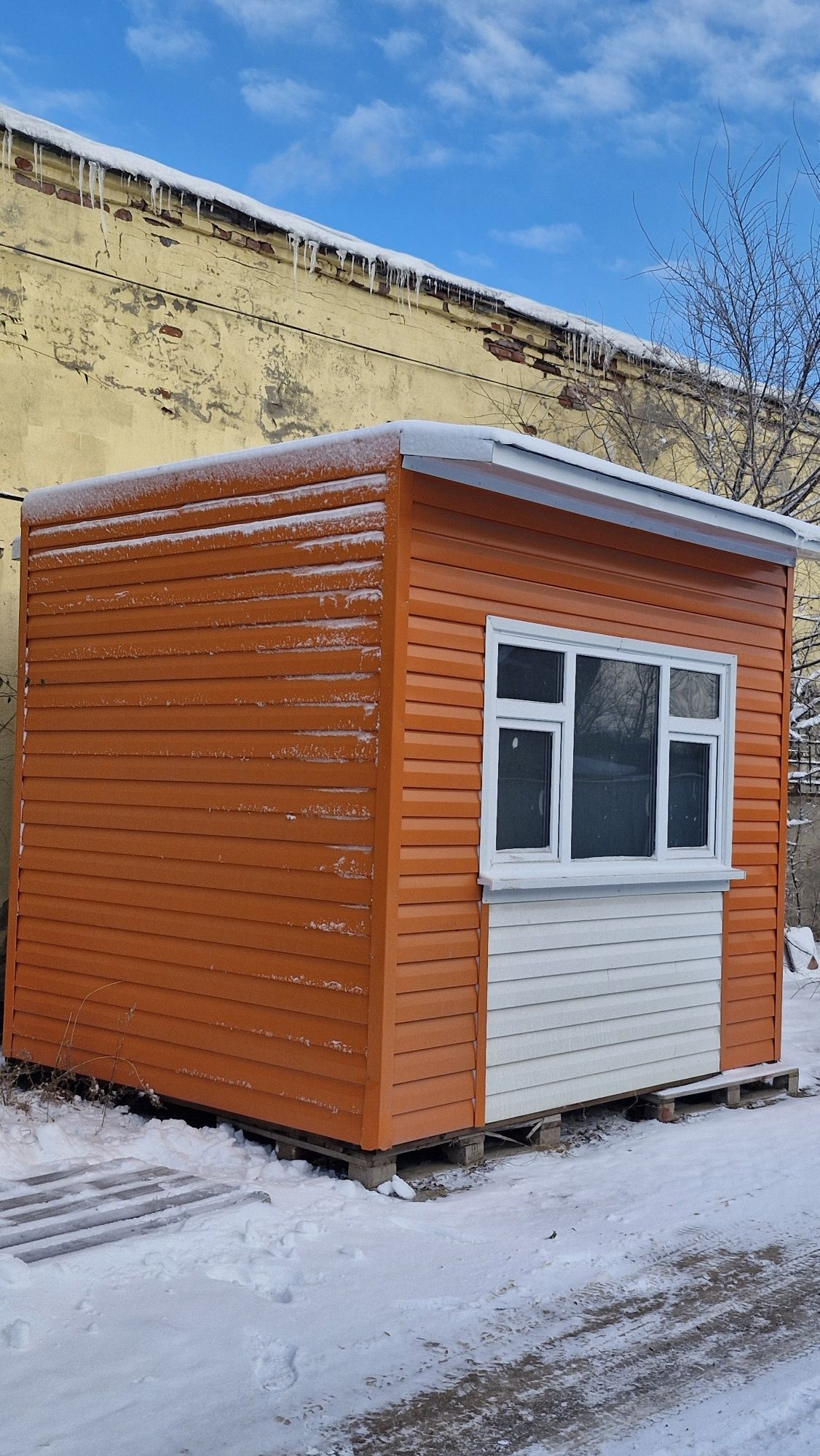 Продам торговый павильон.