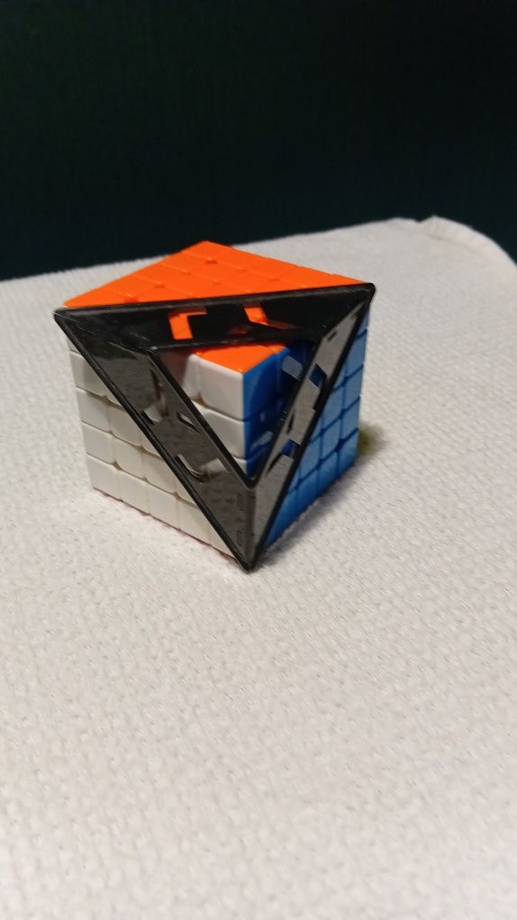 Кубик Рубика 5×5 YJ ZhiChuang Mini M — магнитный, отличное состояние