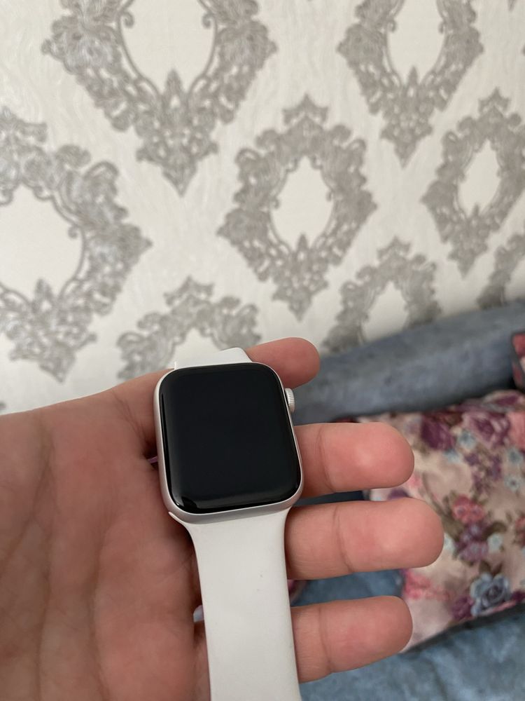 Apple watch se2 32GB