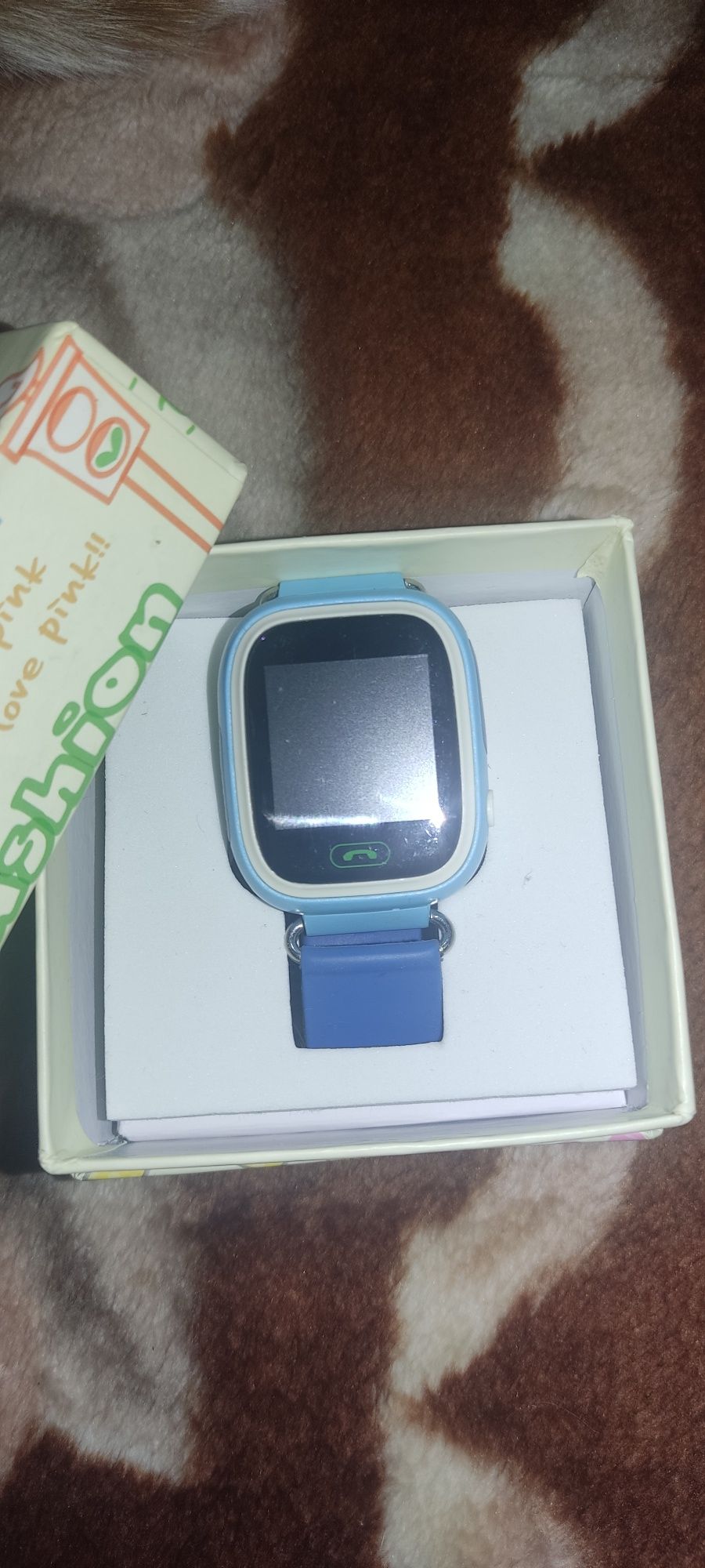 Продам  gps часы