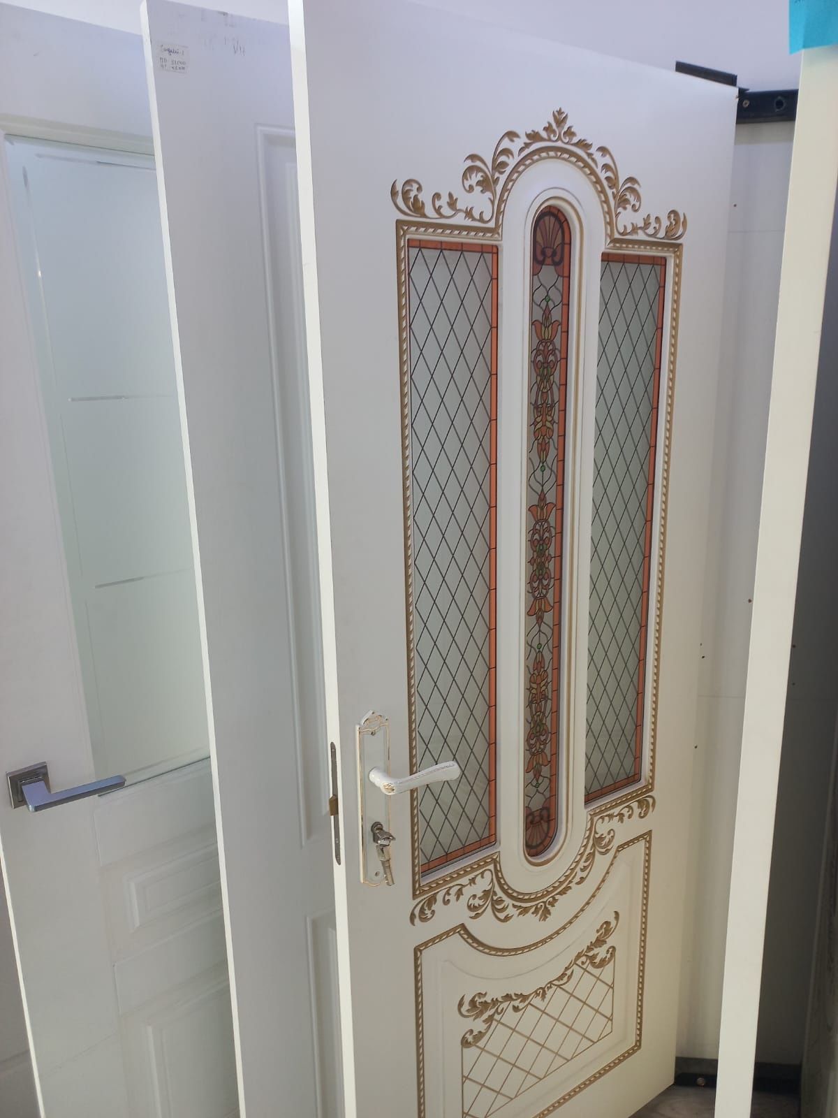 Есиктер сатылады