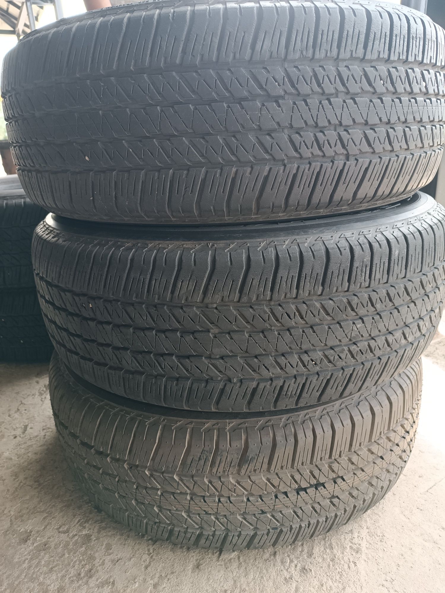 Продам шины Bridgestone бриджстоун