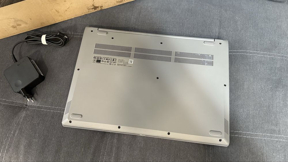 Мощный ноутбук Lenovo 17" Core i5-10th, 16GB, SSD+1TB, Nvidia Geforce
