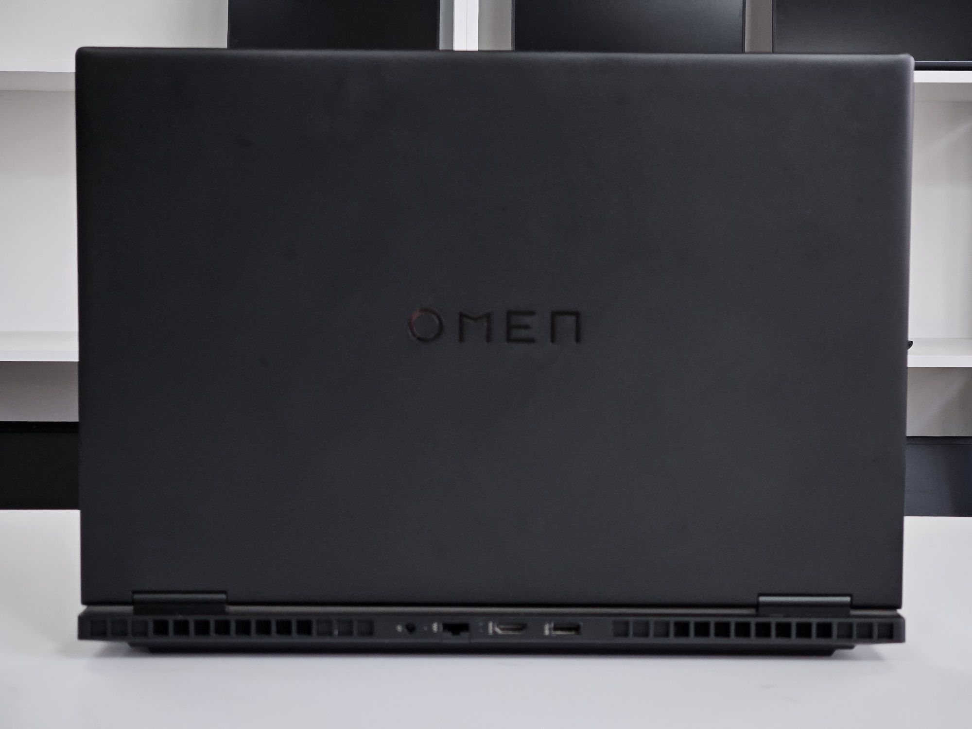 Игровой Ноутбук HP Omen 16 - Core i7-13700HX/16GB/SSD 1TB/RTX 4060