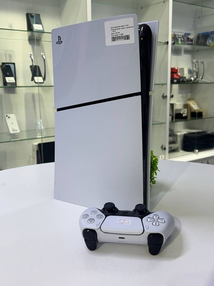 Sony PlayStation 5 Slim