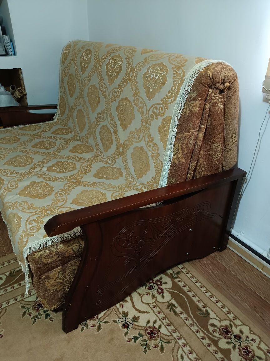 Продам мини диван