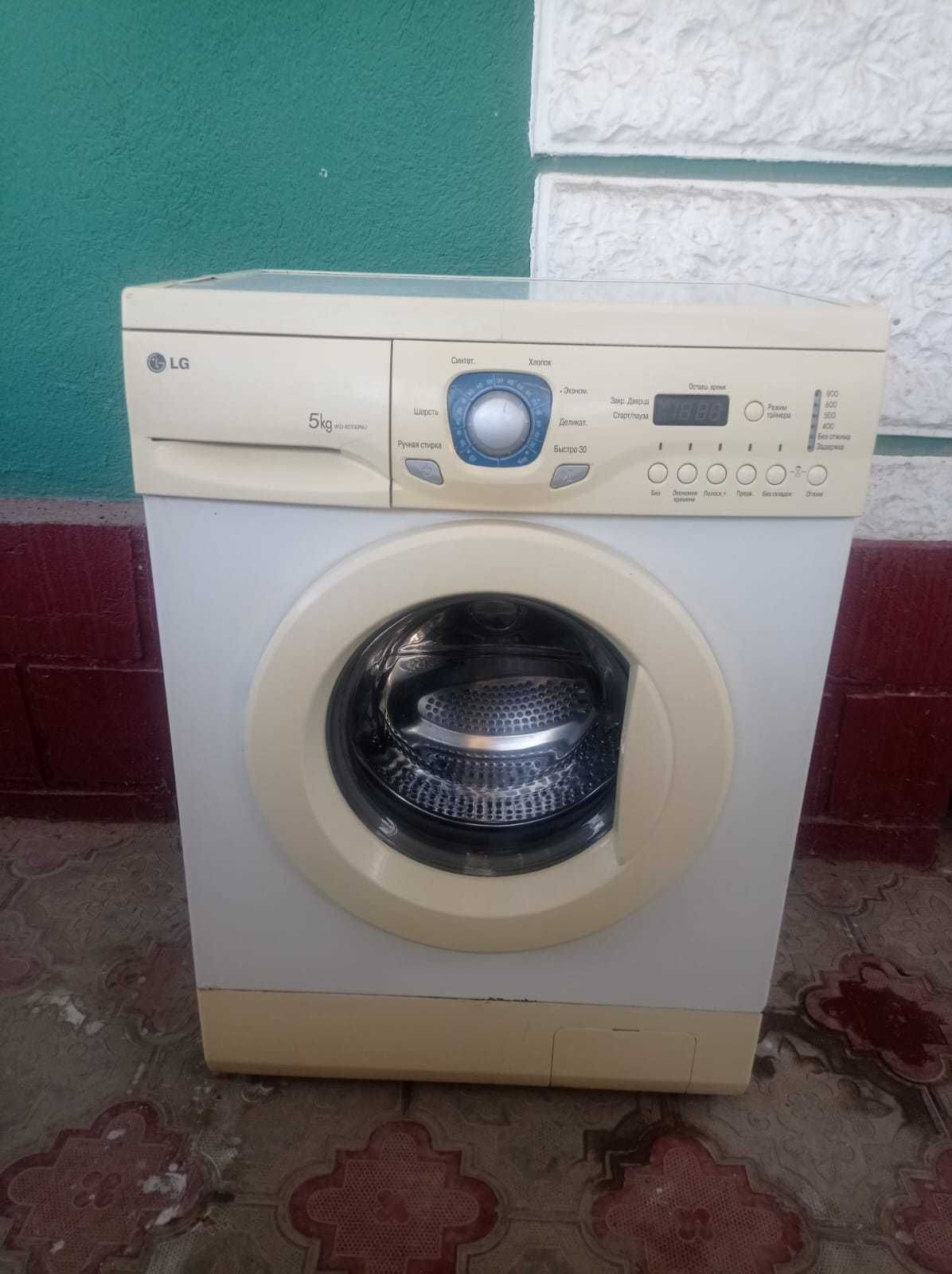 Продам стиральную машину, в хорошем состояний