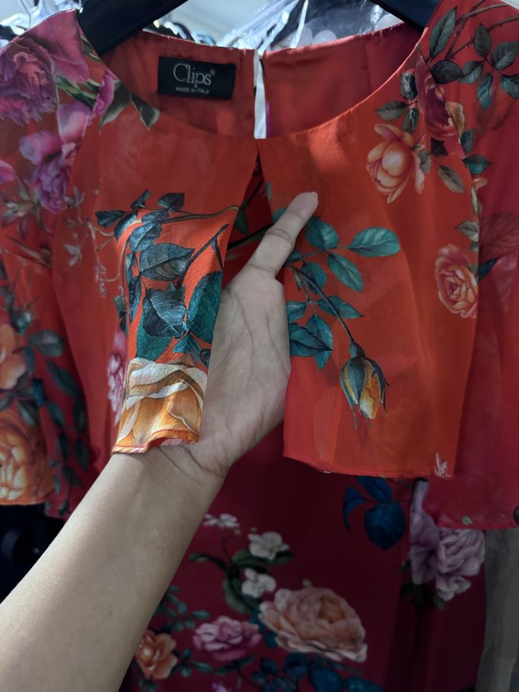Продам платье клипс