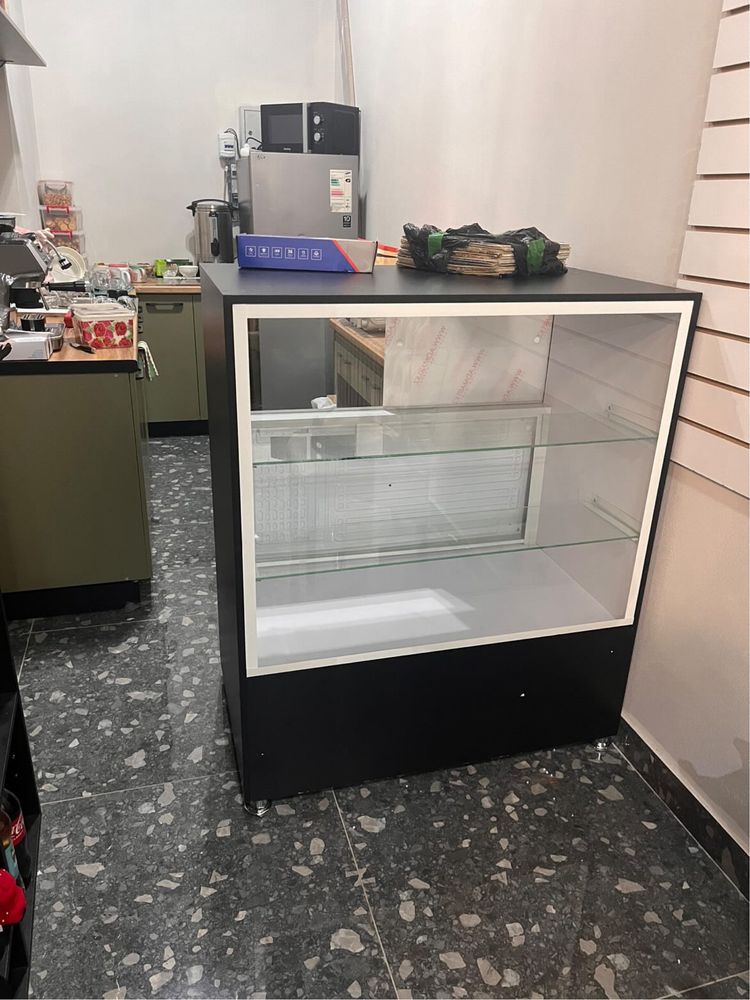 Продам срочно кухонный гарнитур