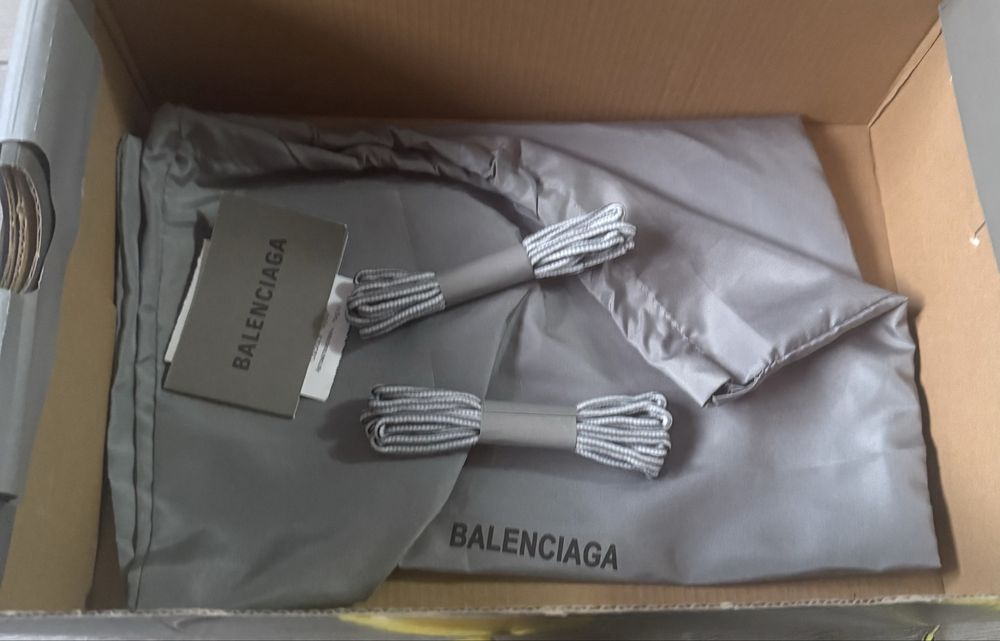 кроссовки Balenсiaga tracк 39 р.