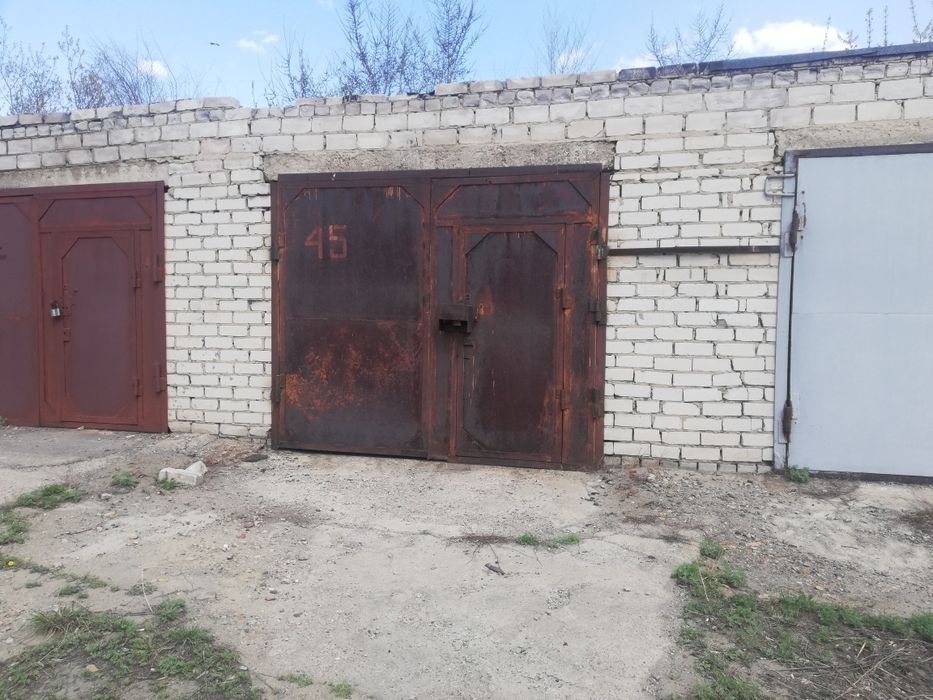 Продам гараж на кооперативе «Знания»