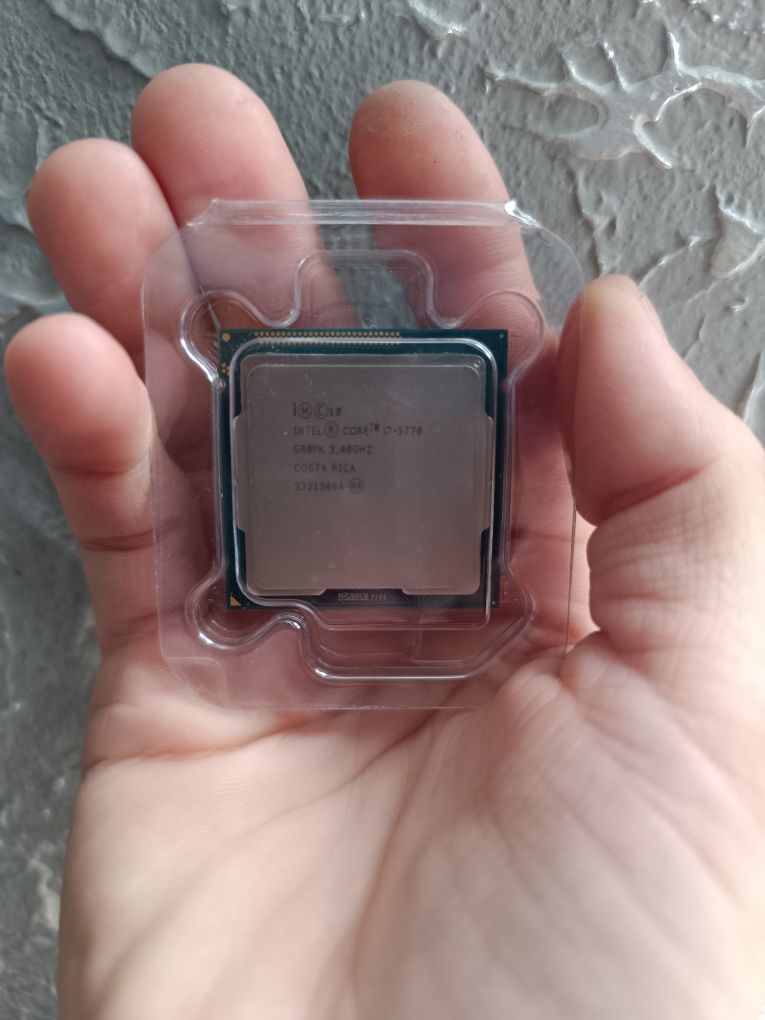 Intel Core i7-3770 | 4 ядра / 8 потоков | Сокет LGA 1155