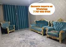 Диван с двумя креслами