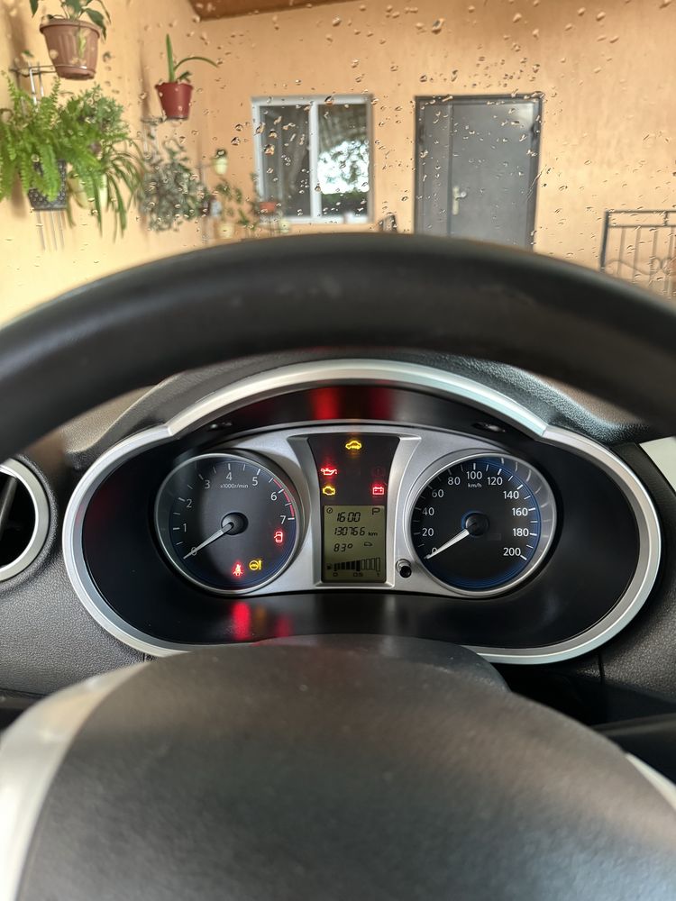 Автомобиль Datsun