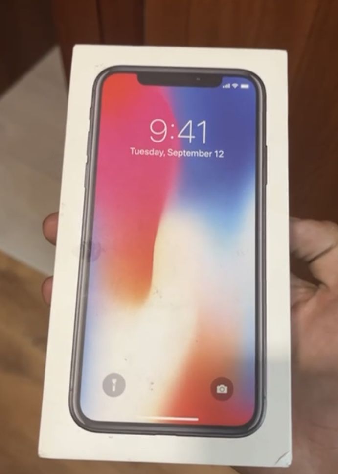 Продам Айфон Х за 59990 тг