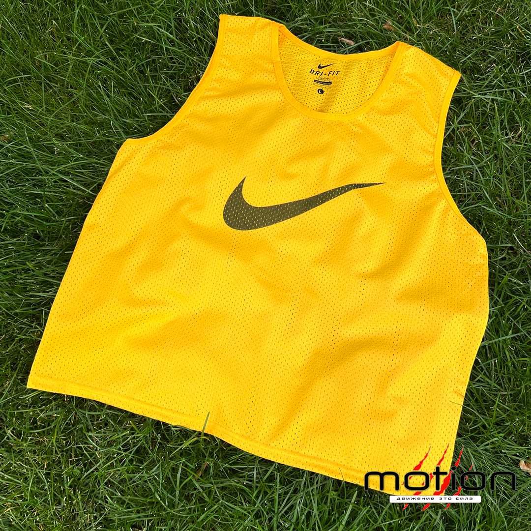 Манишки футбольные Nike Training, L-XL