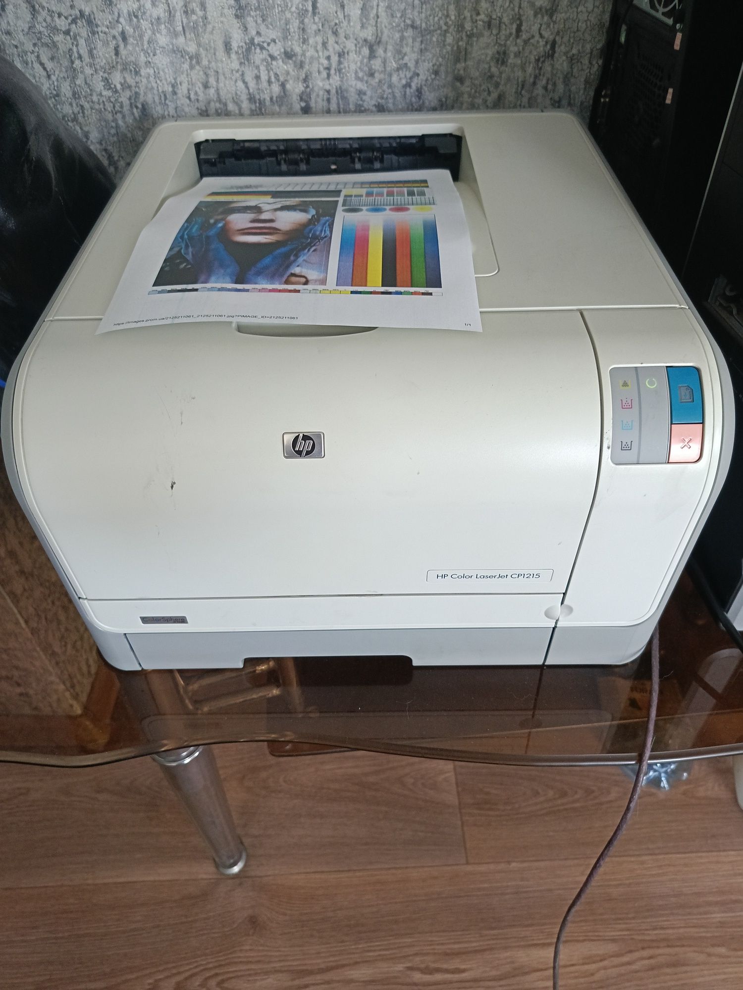 Принтер HP color LaserJet cp1215