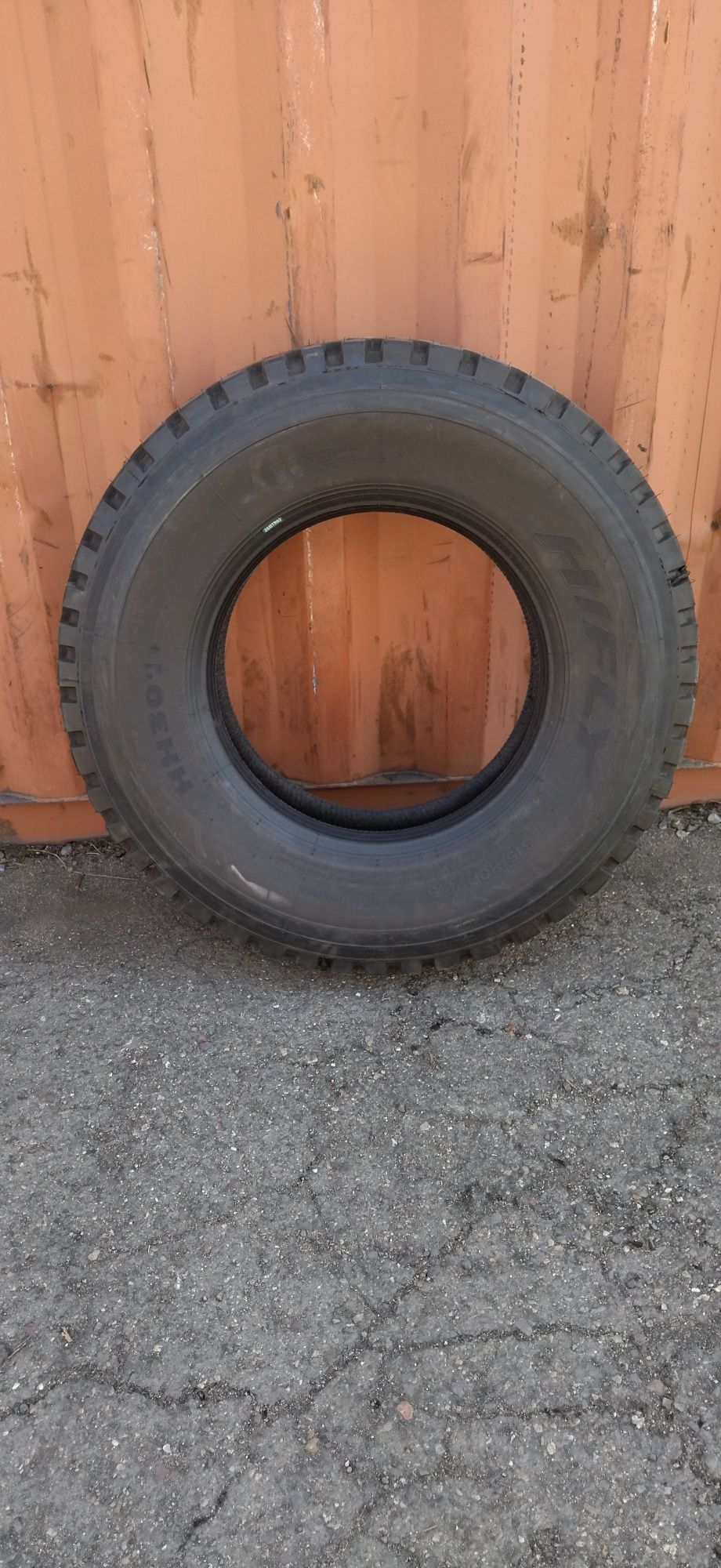 315/80R22/5 ГРУЗОВЫЕ Шины