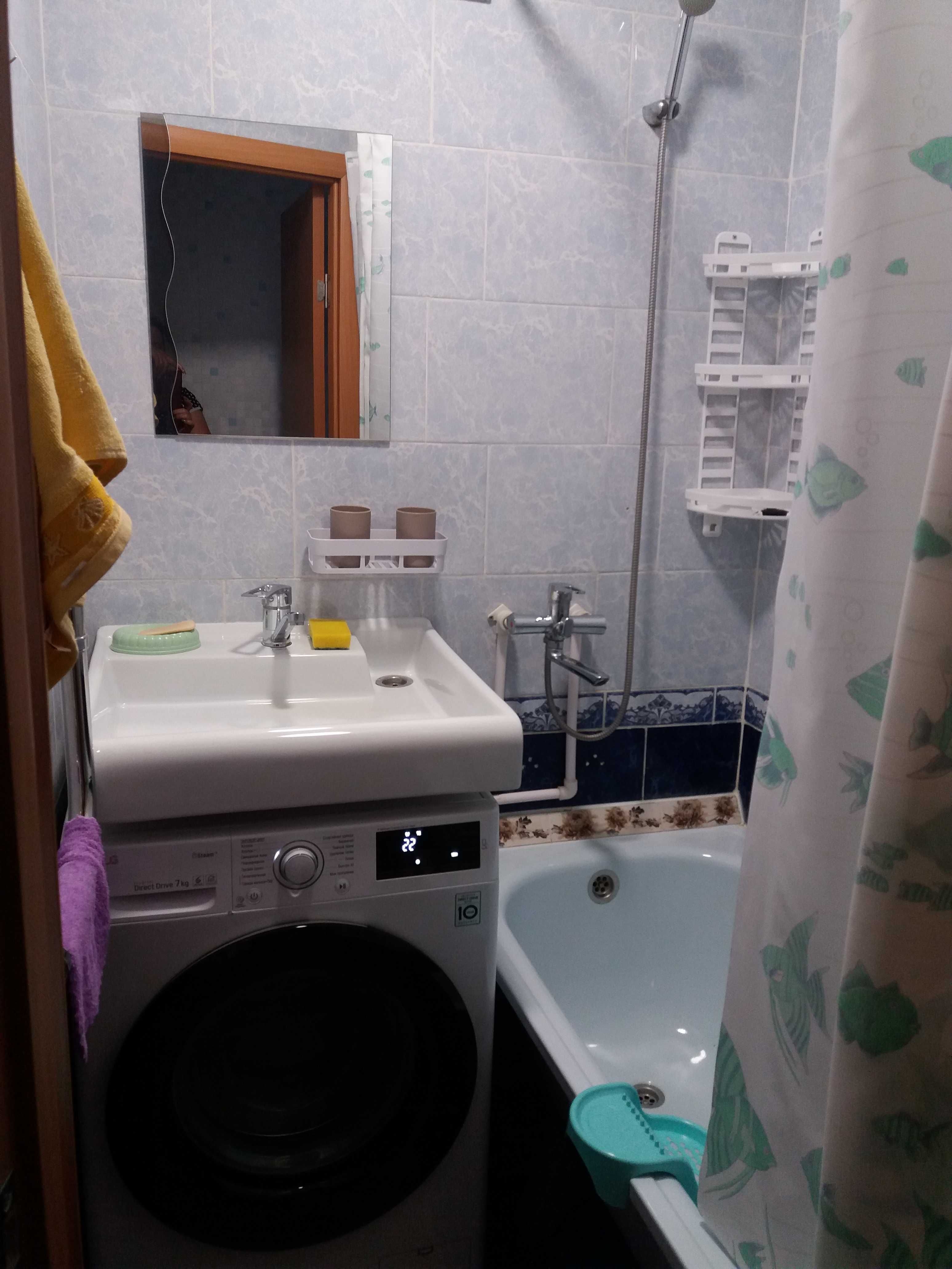 Сдам 2-х комнатную для командировочных.
