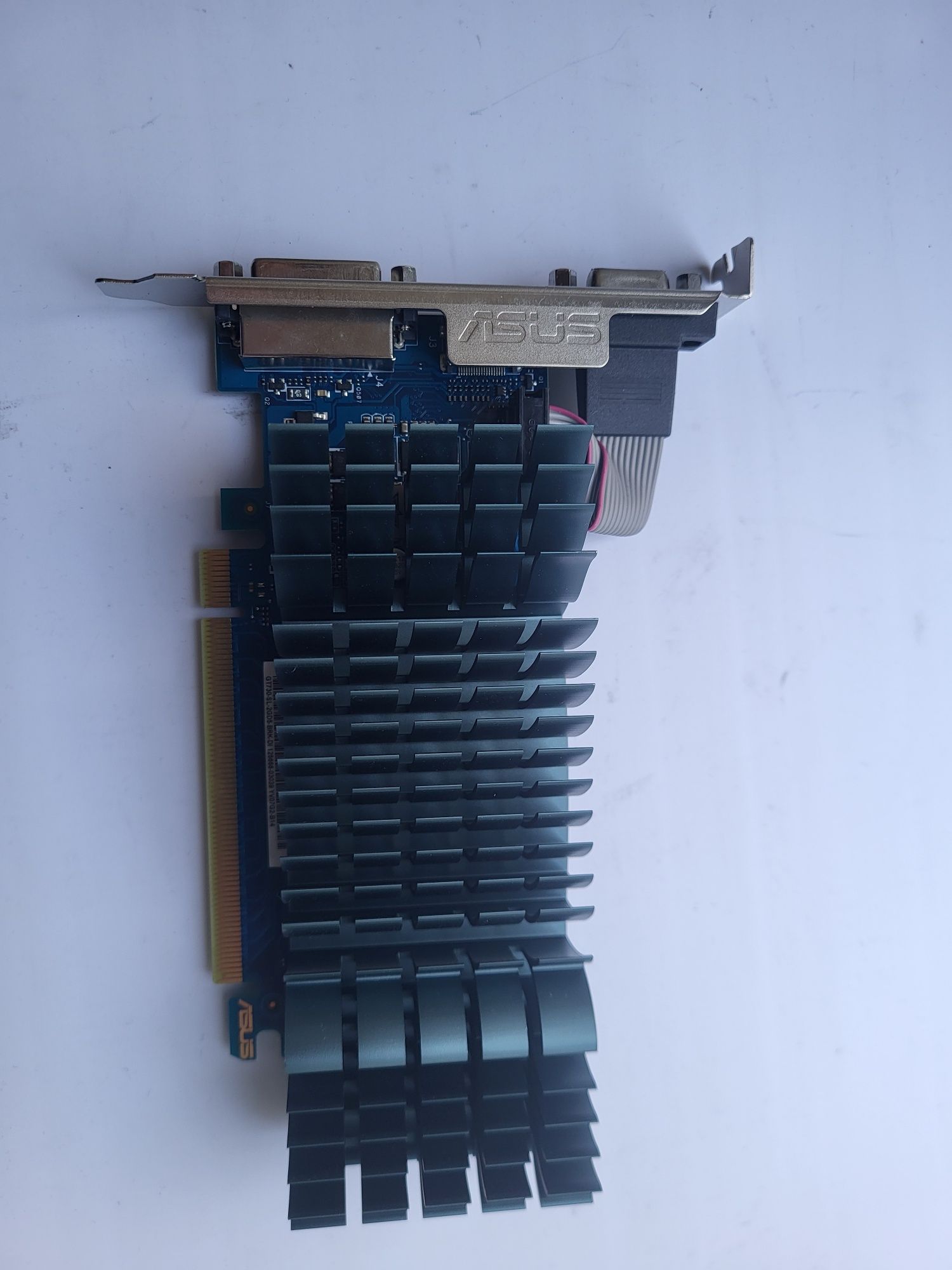 Продается видеокарта GT 730