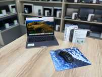 MacBook Air 13.6" 2022 / M2 / 8GB / 256GB  батарея 100% 10 из 10 сост.