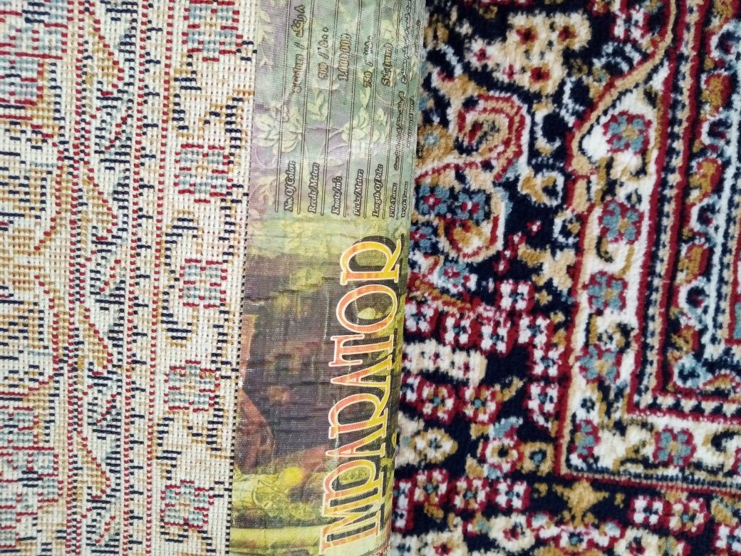 Продам ковёр 2 штуки