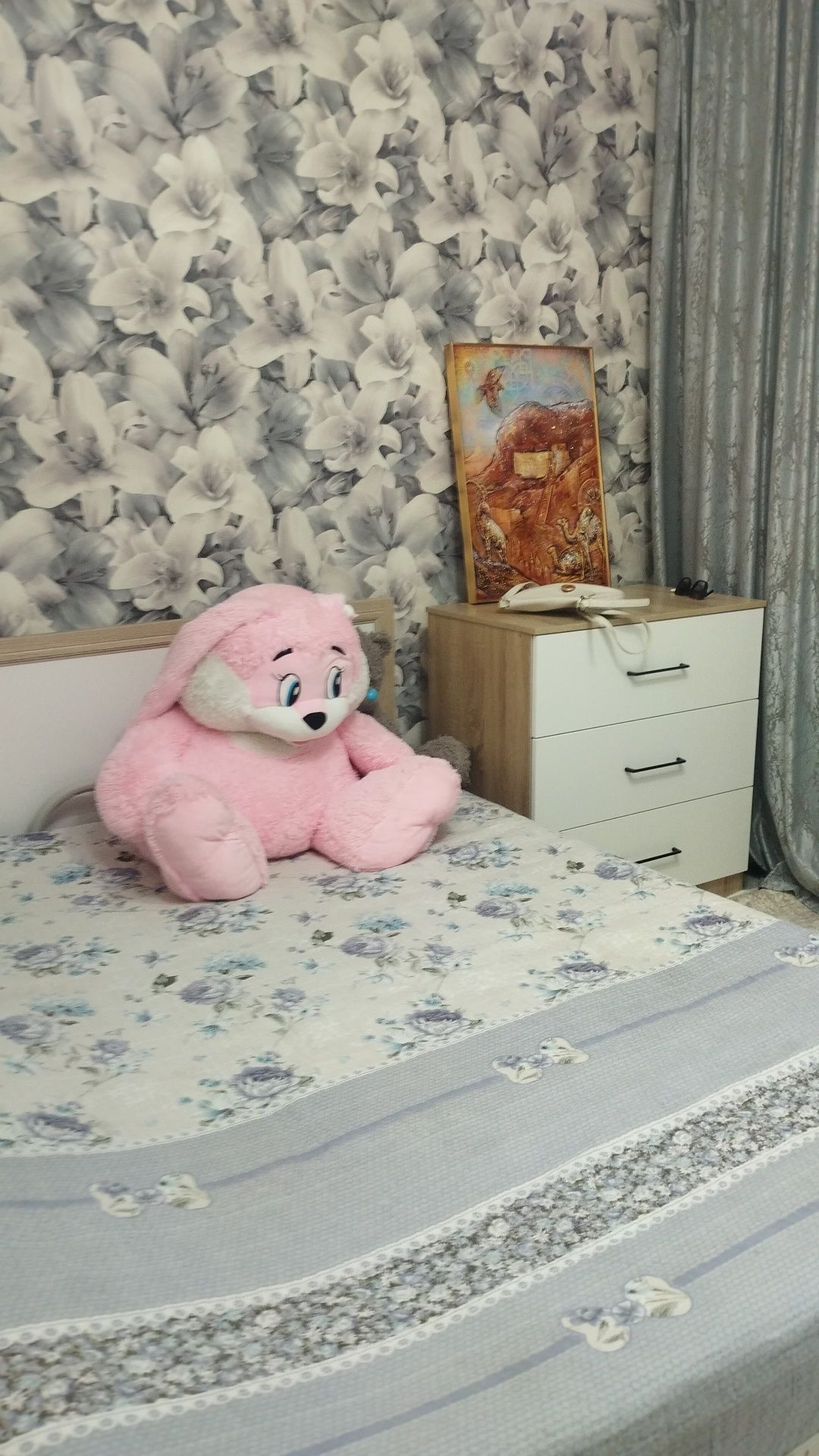 Продам кровать и комод