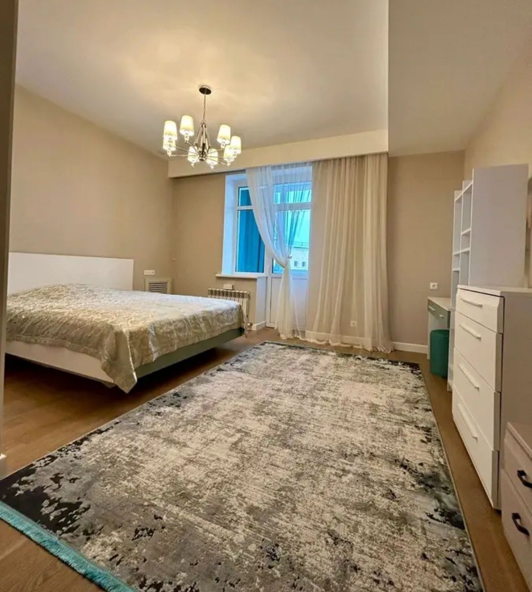 продам 4-х 170кв. гарышкер 5-этаж из 7