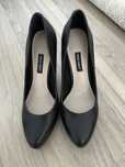 Классические черные туфли Nine West