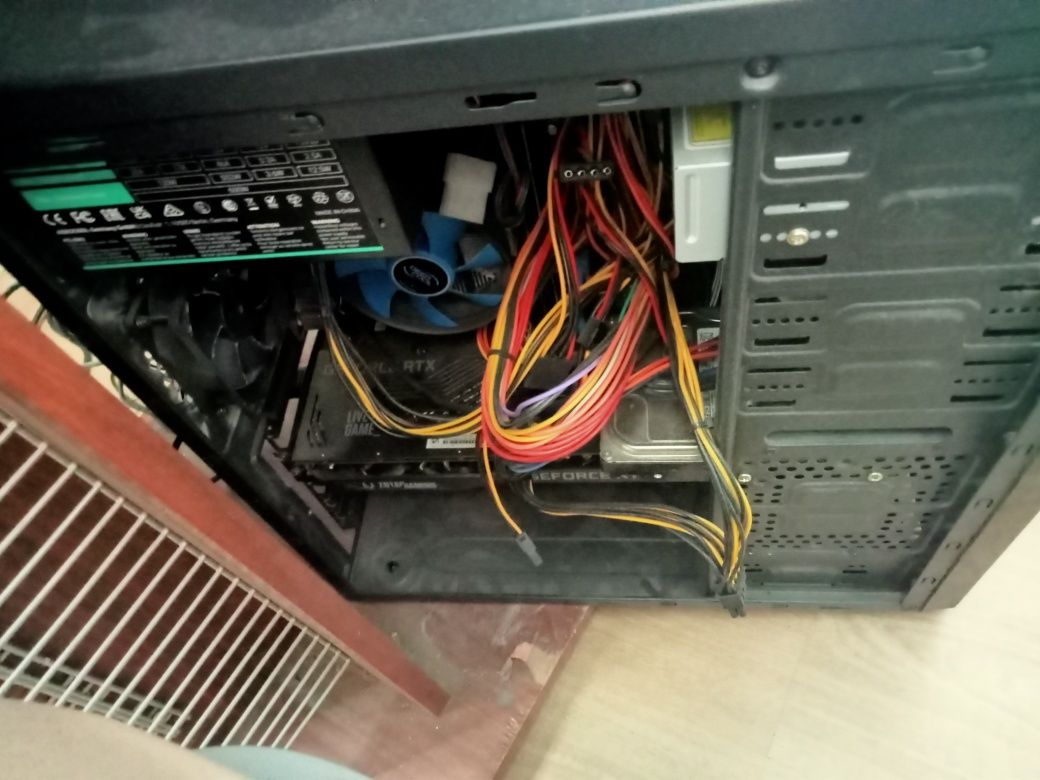 Продам пк i3 10100f rtx 3060 12gb ОЗУ 16gb