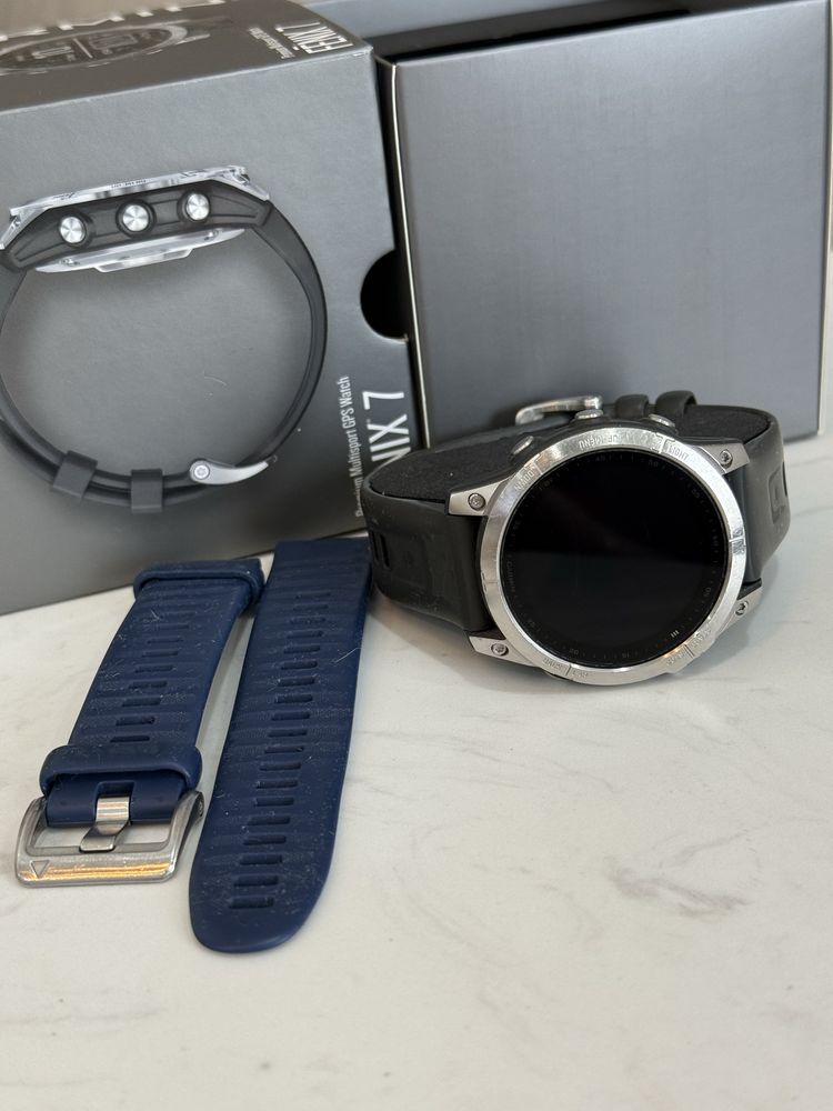 Продам Garmin Fenix 7
