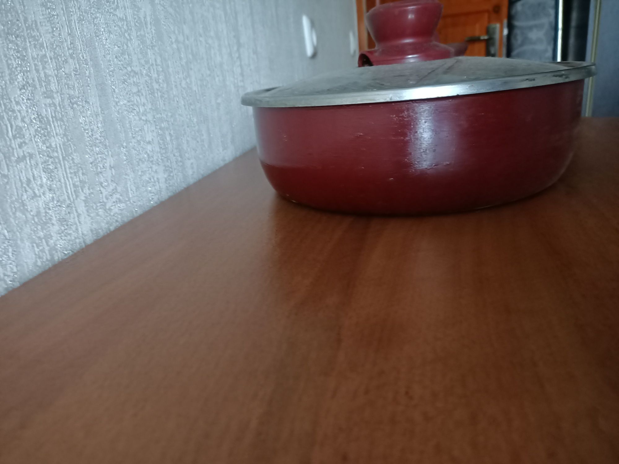 Сковородка продаю