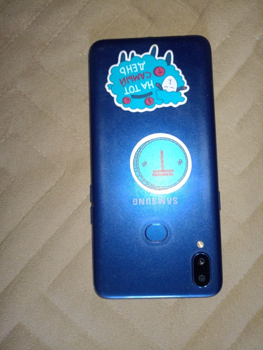 Продам телефоны Xiaomi,Samsung