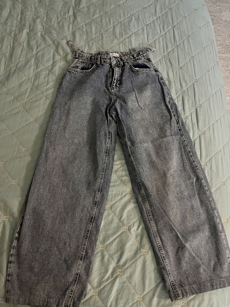 Продам джинсы дефакто б/у