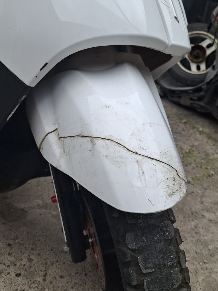 Скутер ALX JOG 125 белый