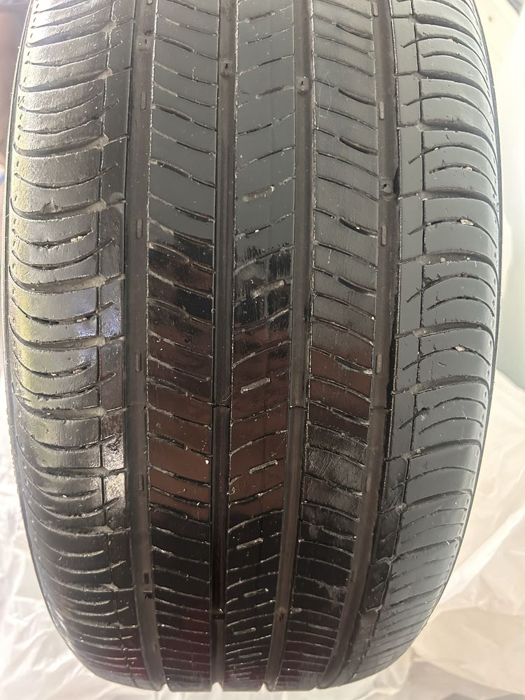 Шины kumho 225/45/17 летние.