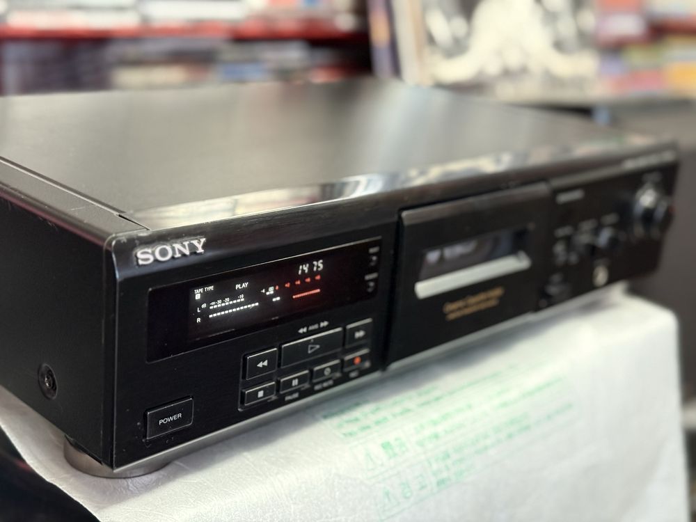 Sony TC-KE300 кассетная дека с калибровкой!