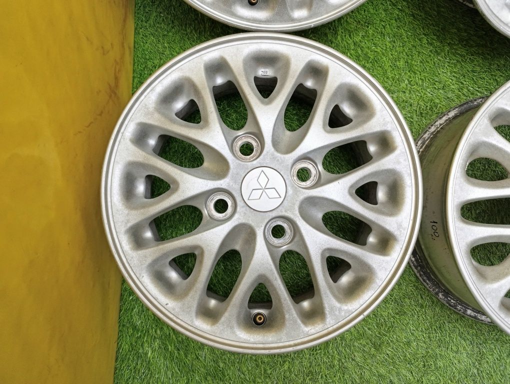 Диски R14 4×114.3 на Mitsubishi и другие.