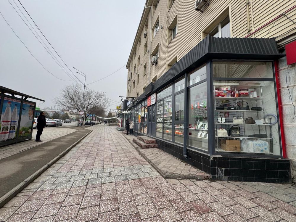 Сдаеться в аренду торговая площадь в магазине