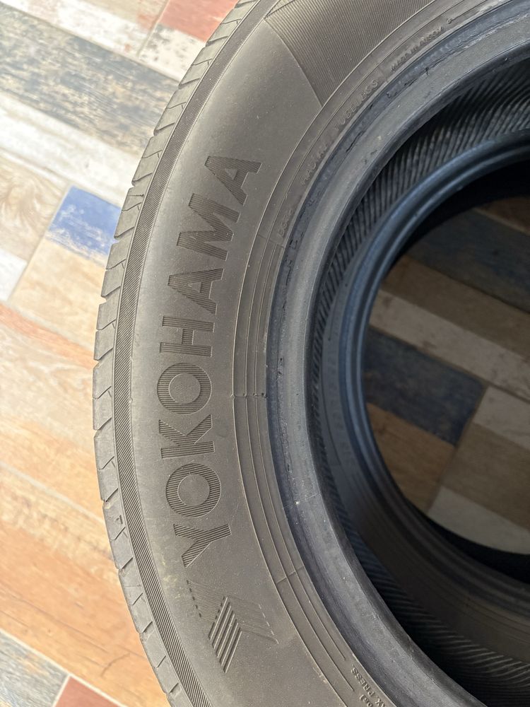 Шины YOKOHAMA 215/60 R16 99V