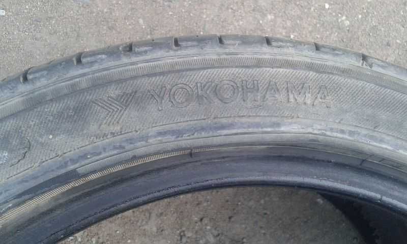 ОДНА шина 215/45 R17 - "Yokohama ECOS ES300" (Япония), летняя.