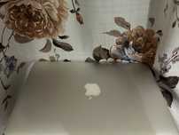 Продам MacBook 11дюймов