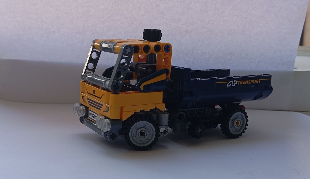 Самосвал Lego Technic