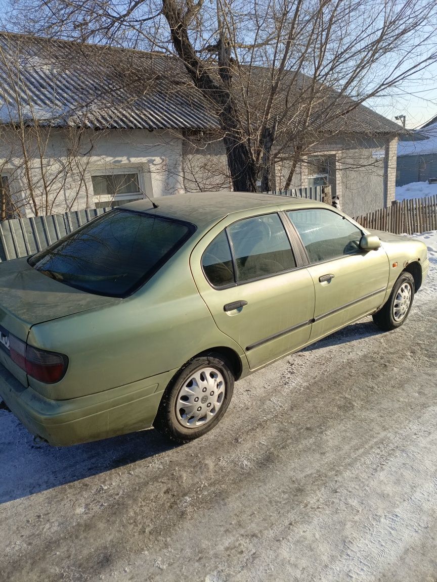 Продам Ниссан примера р11 на запчасти